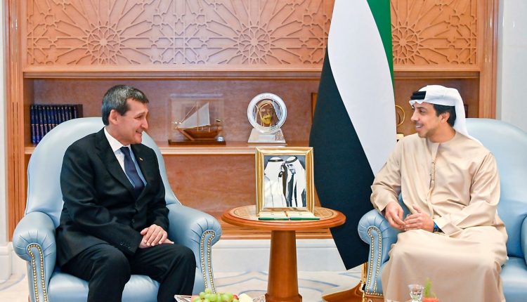 Мансур бен Заид принял Министра иностранных дел Туркменистана