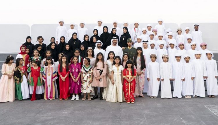 Мохамед бен Заид встречается с детьми мучеников