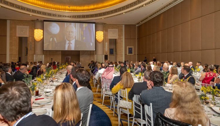 кризис лесного пожара