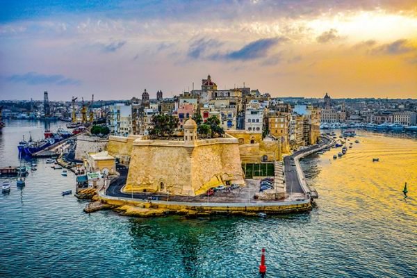 Остров Мальта открывает свои границы Эмиратам - ОАЭ по русски