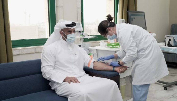 15000 волонтеров