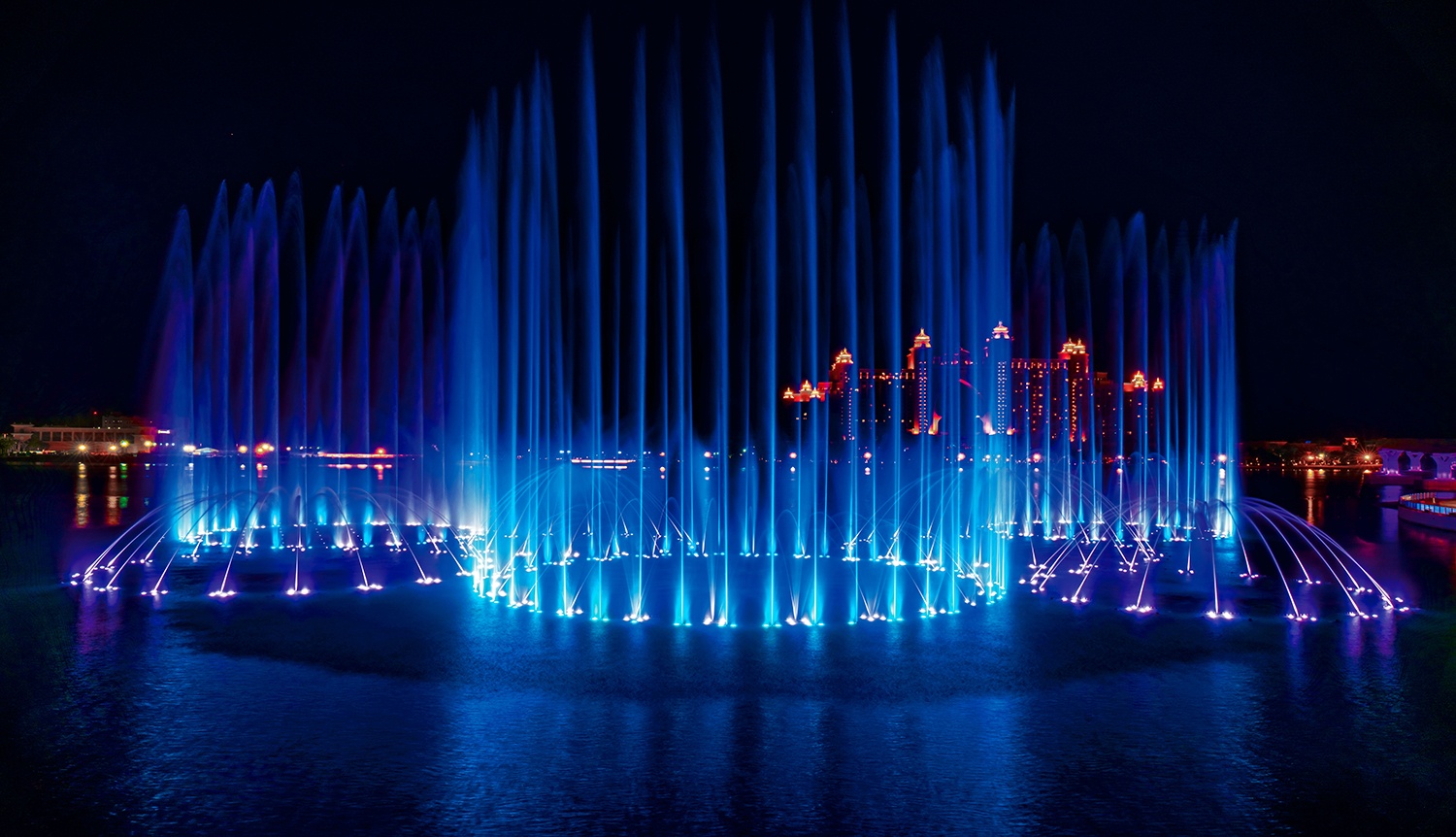 The Palm Fountain Дубай